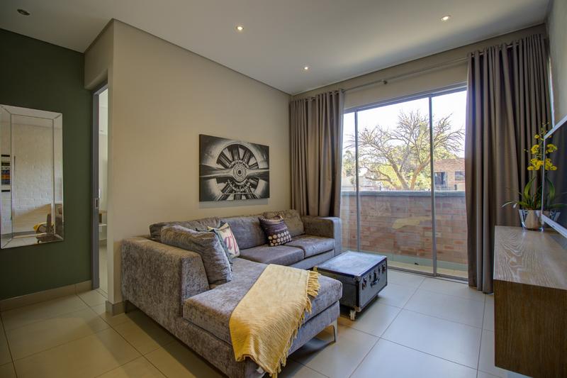 2 Bedroom Property for Sale in Nieuw Muckleneuk Gauteng