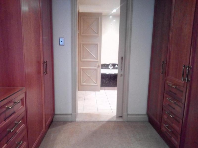 To Let 1 Bedroom Property for Rent in Sandton Central Gauteng