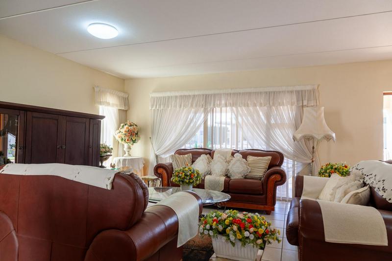 3 Bedroom Property for Sale in Rietvalleirand Gauteng