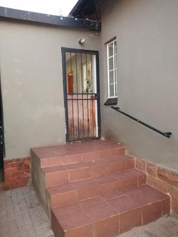 To Let 4 Bedroom Property for Rent in Kensington Gauteng