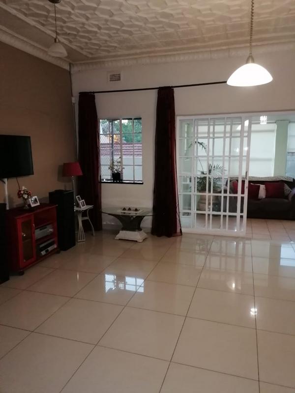 To Let 4 Bedroom Property for Rent in Kensington Gauteng