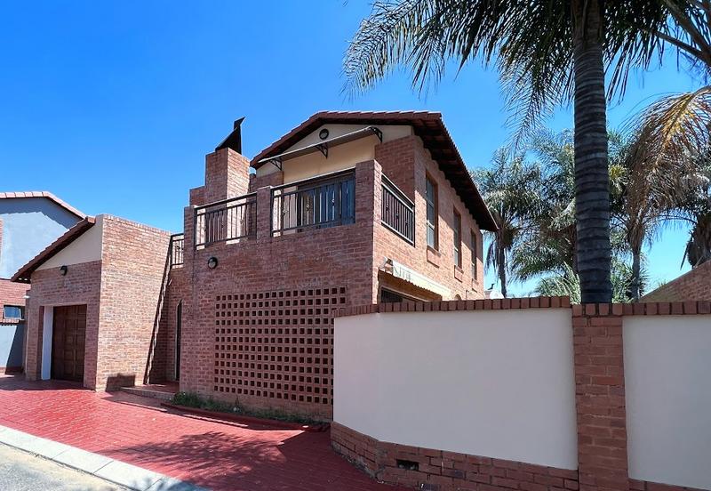 3 Bedroom Property for Sale in Equestria Gauteng