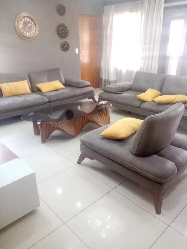 3 Bedroom Property for Sale in Lotus Gardens Gauteng