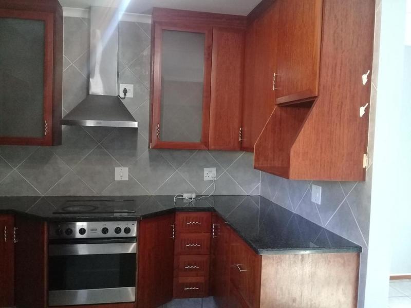 To Let 3 Bedroom Property for Rent in Halfway Gardens Gauteng
