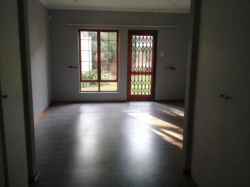 To Let 3 Bedroom Property for Rent in Halfway Gardens Gauteng