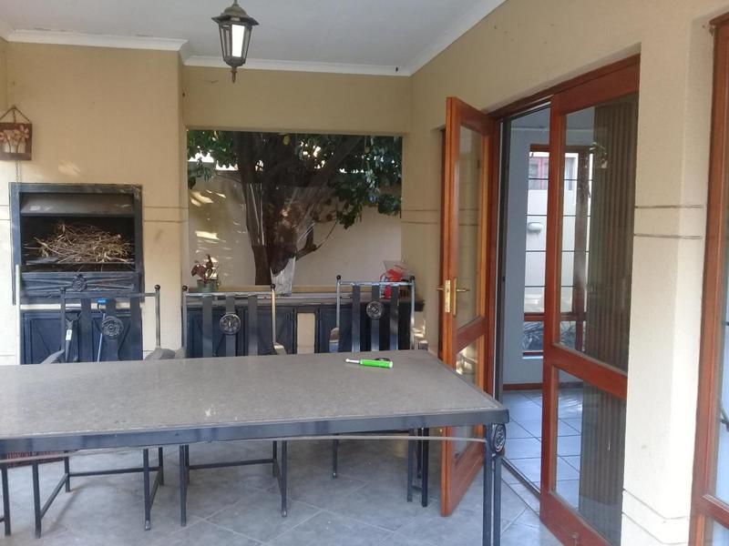 To Let 3 Bedroom Property for Rent in Halfway Gardens Gauteng