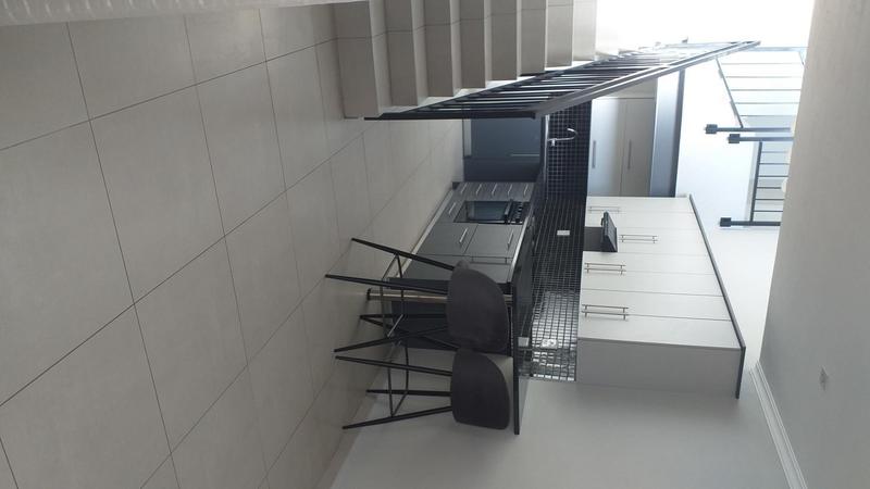 To Let 5 Bedroom Property for Rent in Noordwyk Gauteng