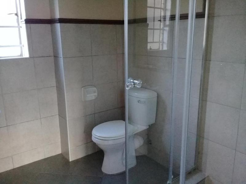 To Let 2 Bedroom Property for Rent in Noordwyk Gauteng