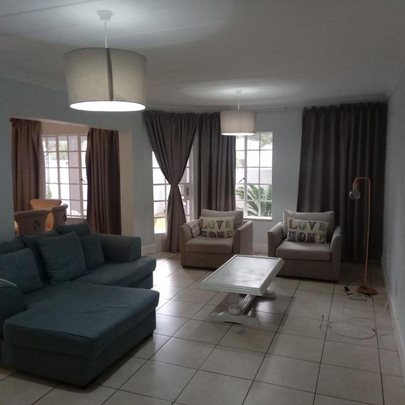 To Let 2 Bedroom Property for Rent in Morningside Gauteng