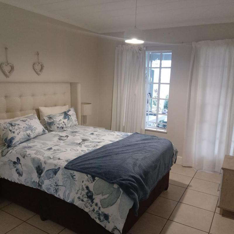 To Let 2 Bedroom Property for Rent in Morningside Gauteng