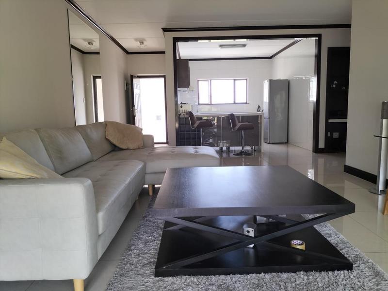 To Let 3 Bedroom Property for Rent in Fourways Gauteng