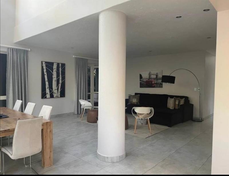To Let 4 Bedroom Property for Rent in Sandhurst Gauteng