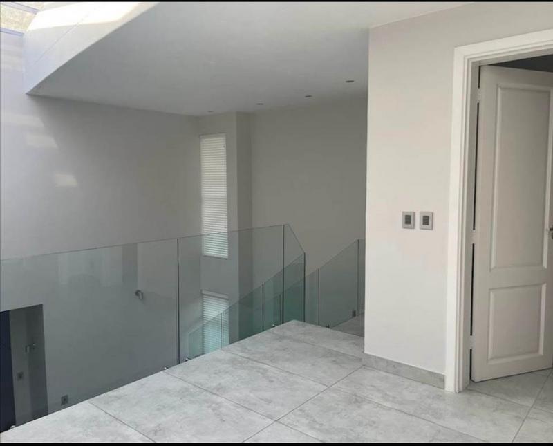 To Let 4 Bedroom Property for Rent in Sandhurst Gauteng