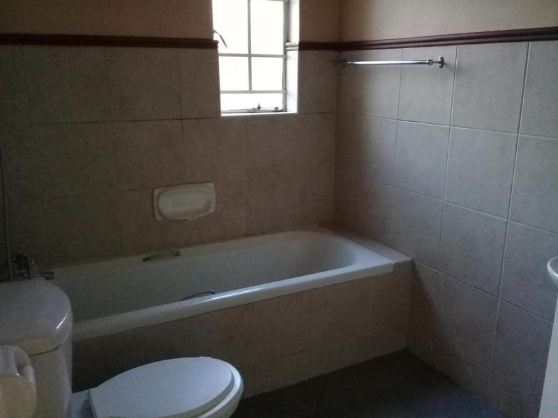 2 Bedroom Property for Sale in Noordwyk Gauteng