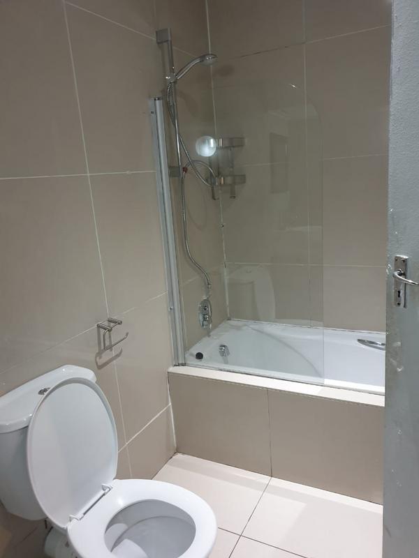 1 Bedroom Property for Sale in Braamfontein Gauteng