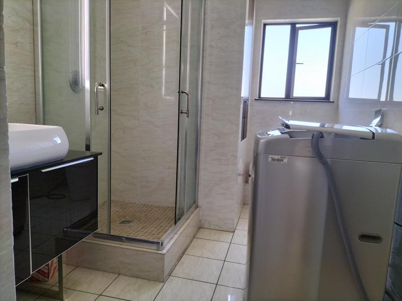 3 Bedroom Property for Sale in Broadacres Gauteng