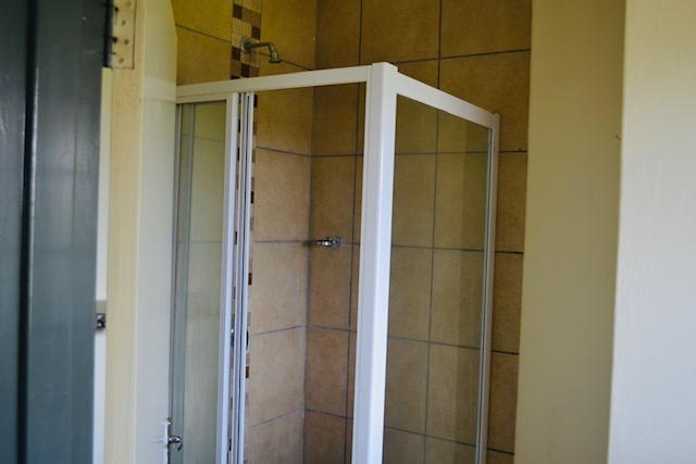 1 Bedroom Property for Sale in Grand Central Gauteng