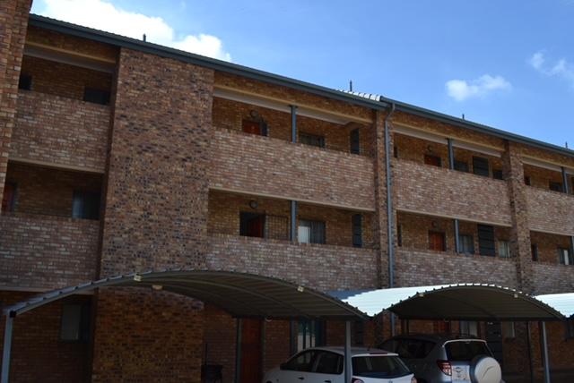 1 Bedroom Property for Sale in Grand Central Gauteng