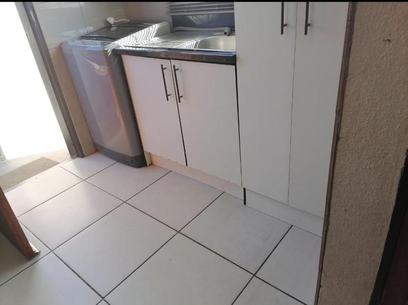 2 Bedroom Property for Sale in Soshanguve East Gauteng