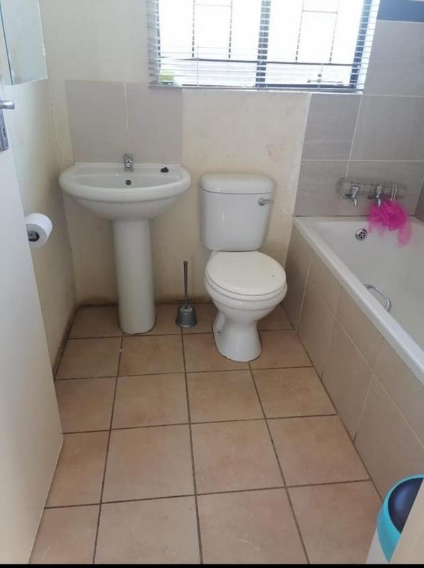 2 Bedroom Property for Sale in Soshanguve East Gauteng