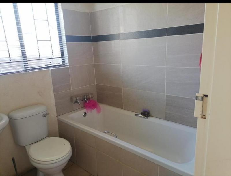 2 Bedroom Property for Sale in Soshanguve East Gauteng