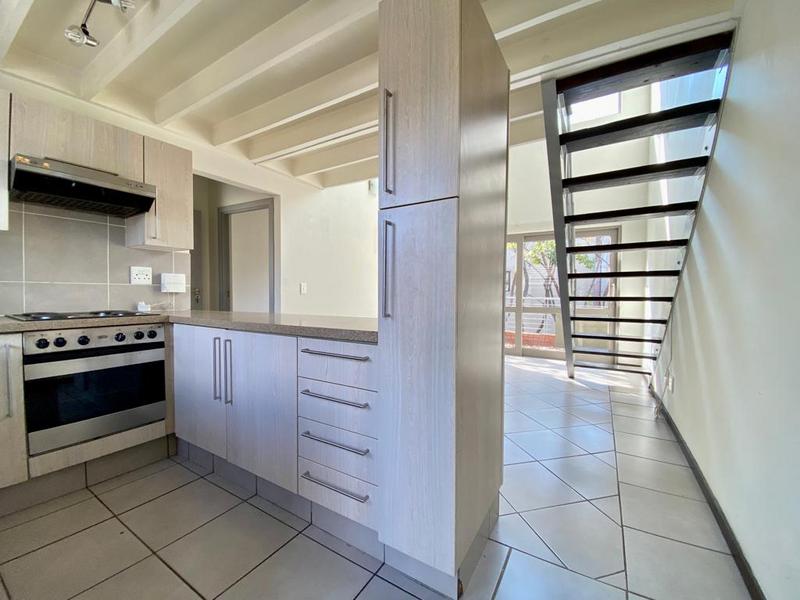 1 Bedroom Property for Sale in Bryanston Gauteng