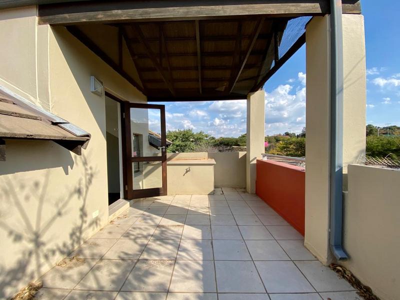 1 Bedroom Property for Sale in Bryanston Gauteng