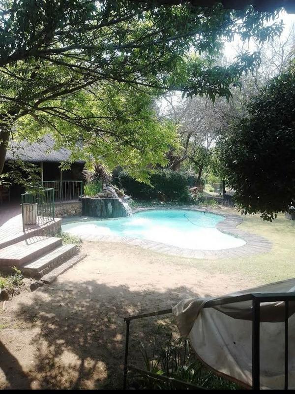 Commercial Property for Sale in Vaaloewer Gauteng