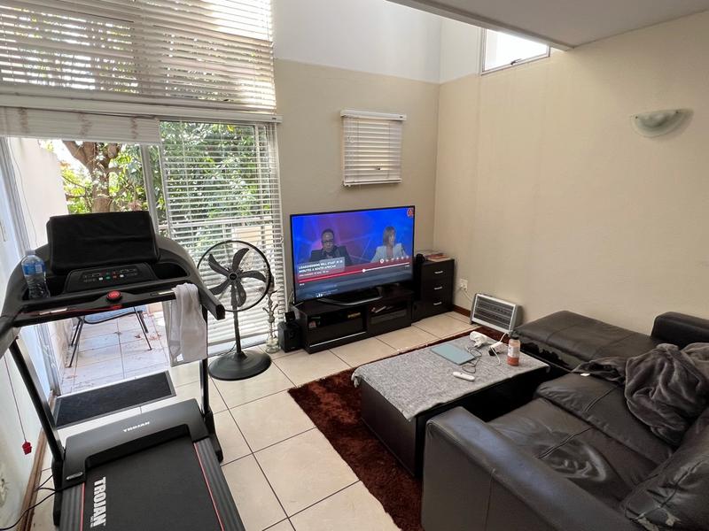 2 Bedroom Property for Sale in Sandown Gauteng