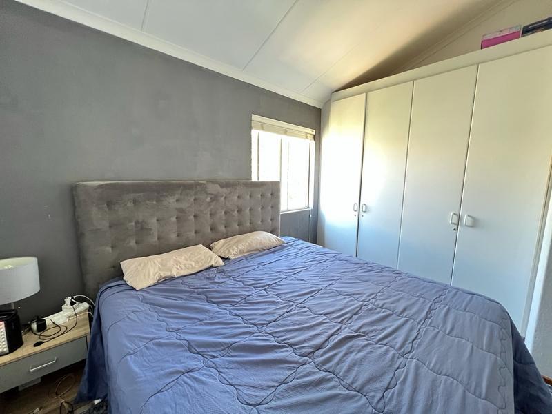 2 Bedroom Property for Sale in Sandown Gauteng