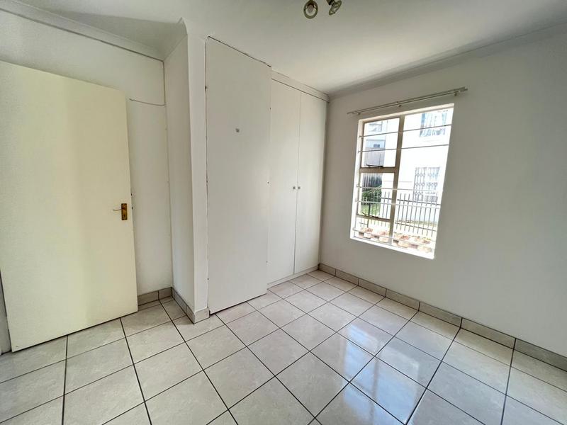 2 Bedroom Property for Sale in Northcliff Gauteng