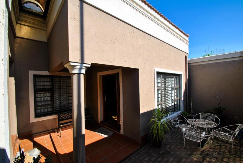 2 Bedroom Property for Sale in Orlando Gauteng