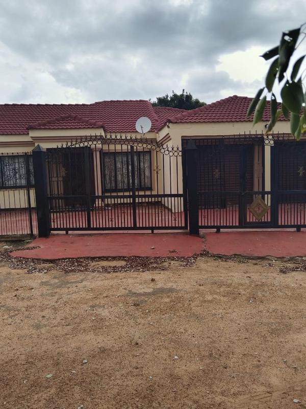 3 Bedroom Property for Sale in Soshanguve IA Gauteng