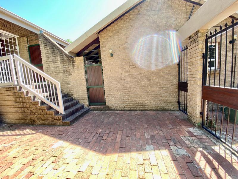 2 Bedroom Property for Sale in Sandown Gauteng