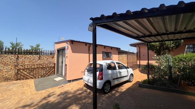 3 Bedroom Property for Sale in Lenasia Gauteng