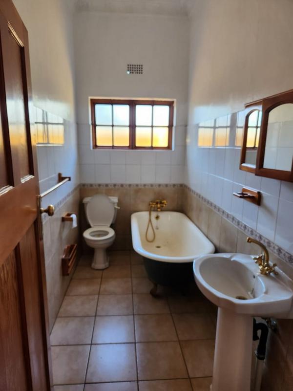 To Let 3 Bedroom Property for Rent in Kensington Gauteng