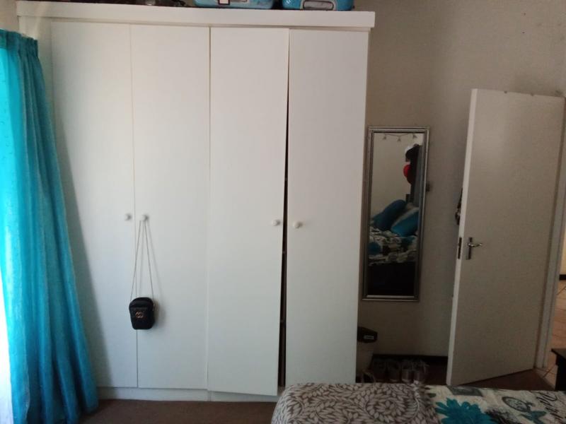 2 Bedroom Property for Sale in Wilgeheuwel Gauteng