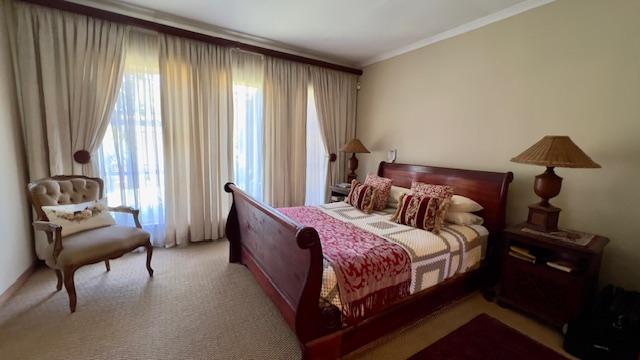 8 Bedroom Property for Sale in Mondeor Gauteng