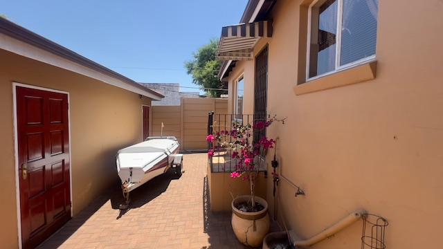 8 Bedroom Property for Sale in Mondeor Gauteng