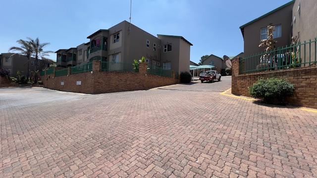 2 Bedroom Property for Sale in Winchester Hills Gauteng