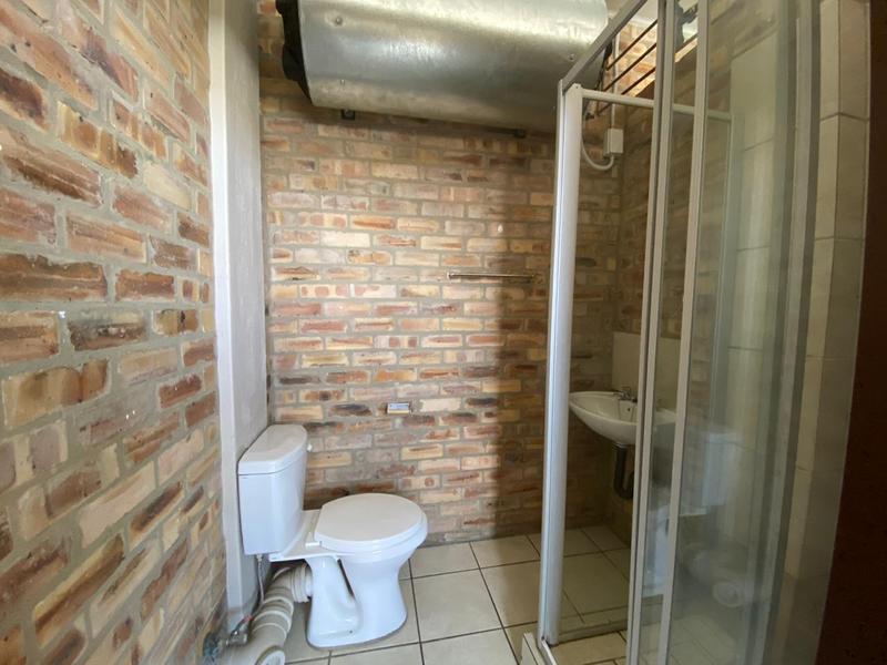 1 Bedroom Property for Sale in Troyeville Gauteng