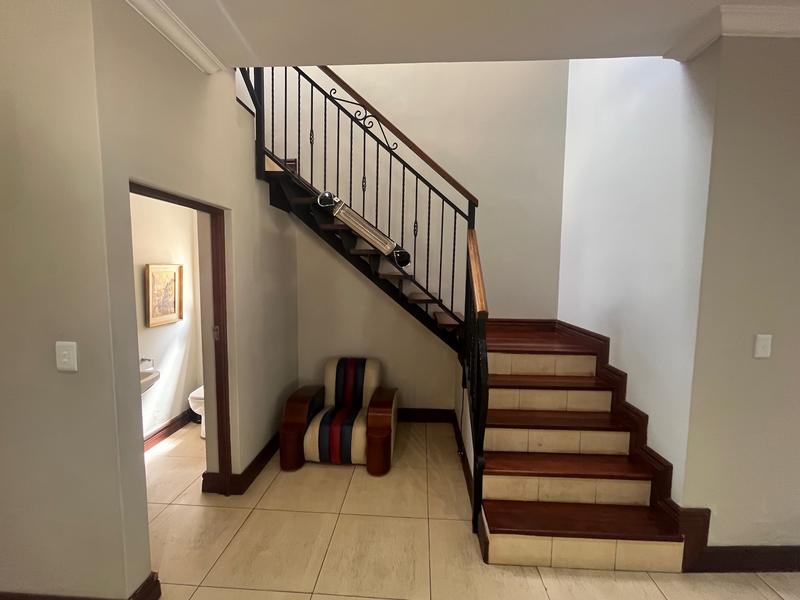 4 Bedroom Property for Sale in Waterkloof Ridge Gauteng