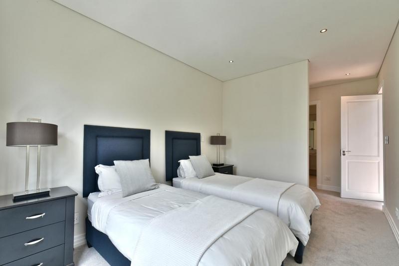 2 Bedroom Property for Sale in Dunkeld West Gauteng