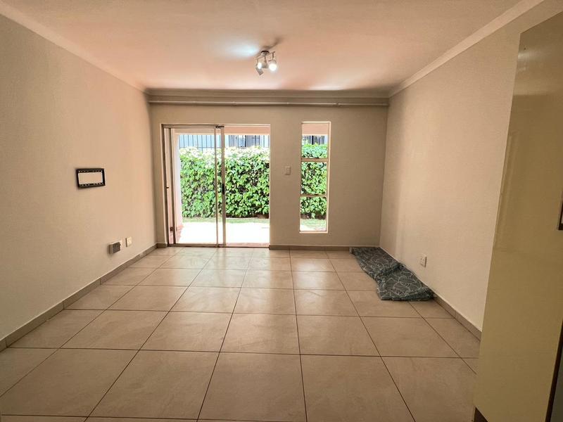 2 Bedroom Property for Sale in Northcliff Gauteng