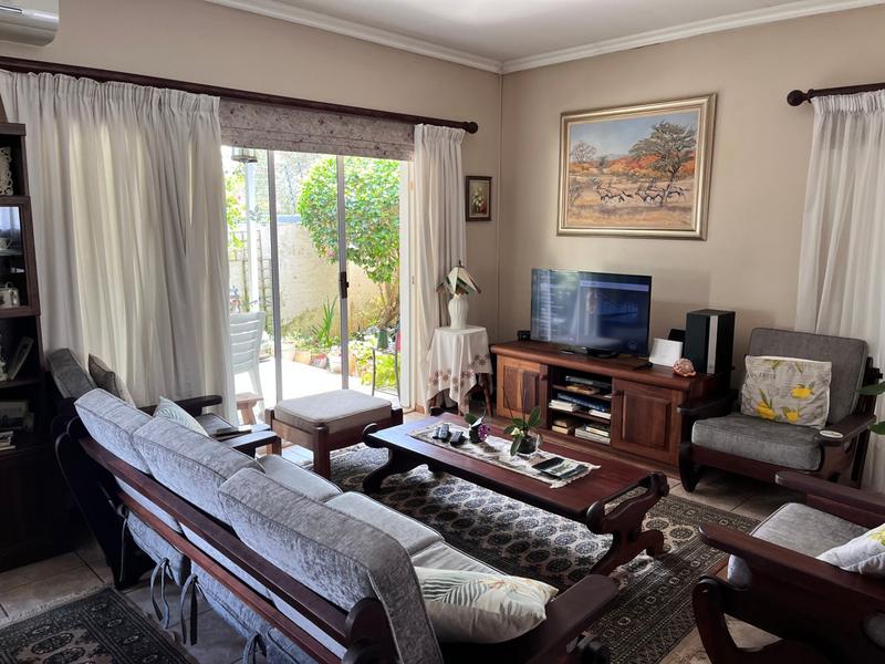 2 Bedroom Property for Sale in Annlin Gauteng