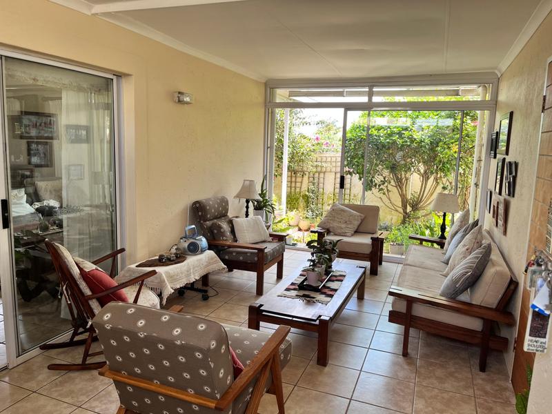 2 Bedroom Property for Sale in Annlin Gauteng