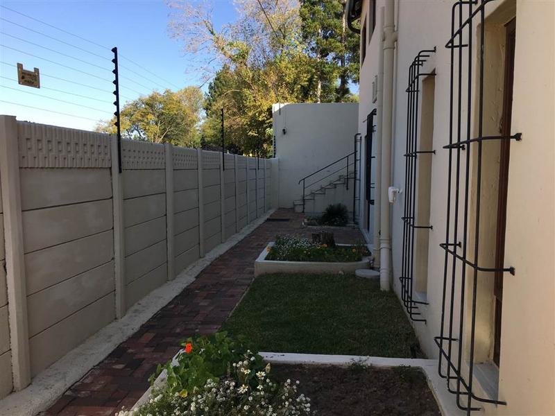 To Let 2 Bedroom Property for Rent in Strathavon Gauteng