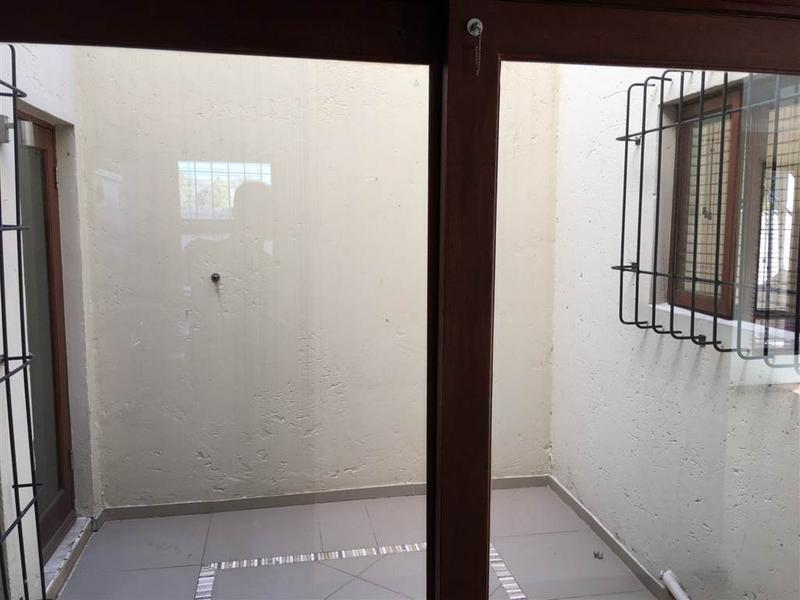 To Let 2 Bedroom Property for Rent in Strathavon Gauteng