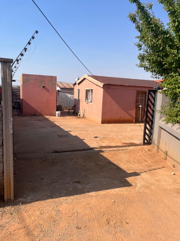 7 Bedroom Property for Sale in Nellmapius Ext 4 Gauteng