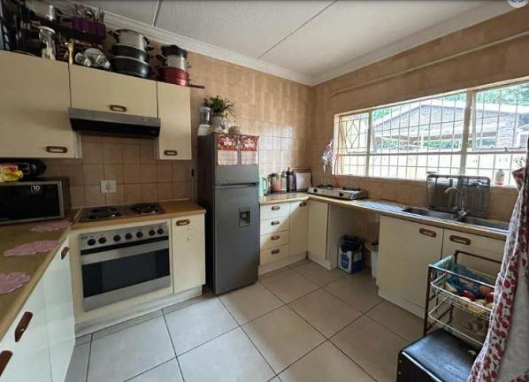 To Let 3 Bedroom Property for Rent in Bruma Gauteng